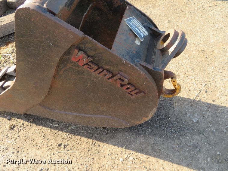 image for item FV9084 Wain Roy 13"W excavator bucket