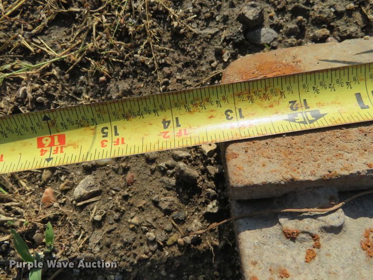 image for item FV9084 Wain Roy 13"W excavator bucket