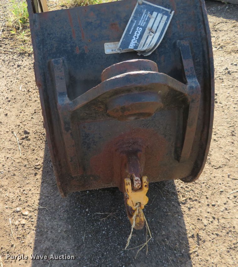 image for item FV9084 Wain Roy 13"W excavator bucket