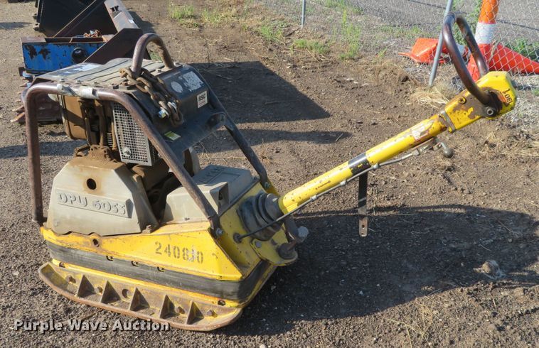 image for item FV9087 Wacker DPU6055 plate compactor