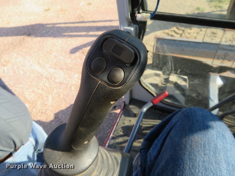 image for item FV9089 2013 Takeuchi TB285 mini excavator