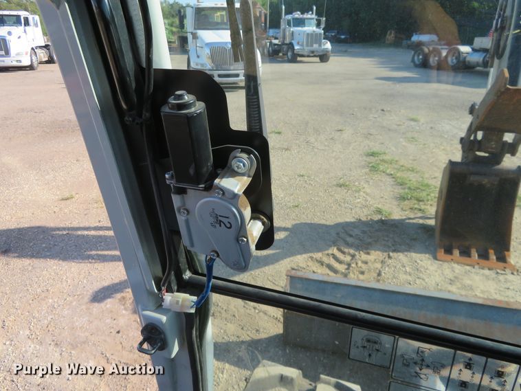 image for item FV9089 2013 Takeuchi TB285 mini excavator