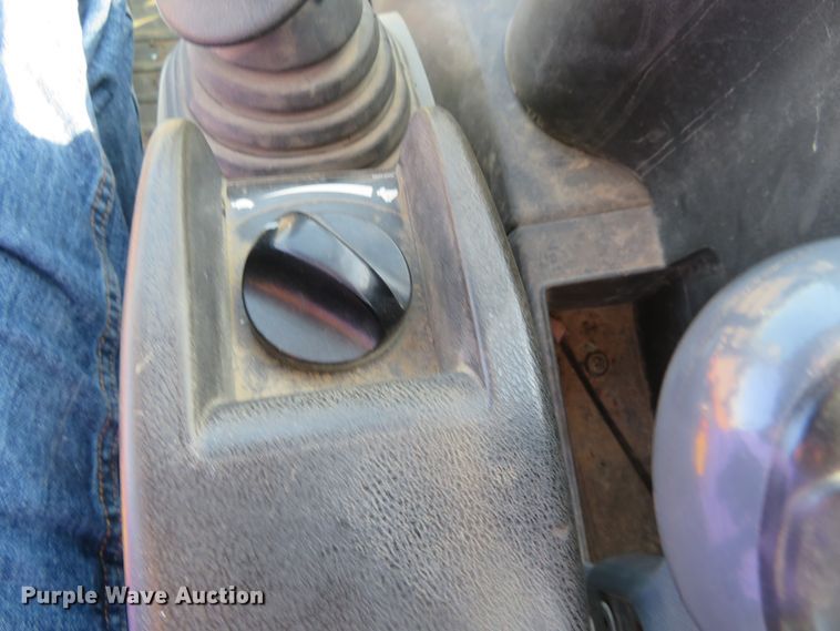 image for item FV9089 2013 Takeuchi TB285 mini excavator