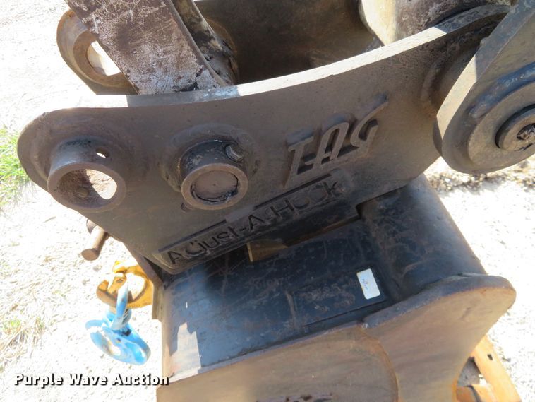 image for item FV9089 2013 Takeuchi TB285 mini excavator