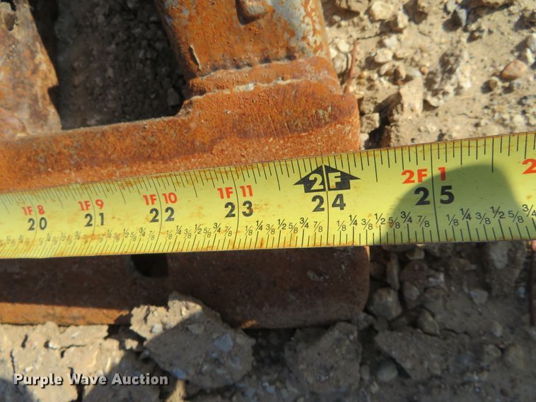 image for item FV9089 2013 Takeuchi TB285 mini excavator