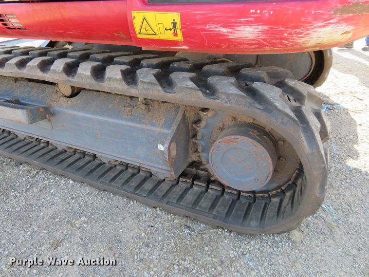 image for item FV9089 2013 Takeuchi TB285 mini excavator