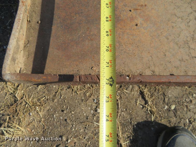 image for item FV9091 (3) excavator graders