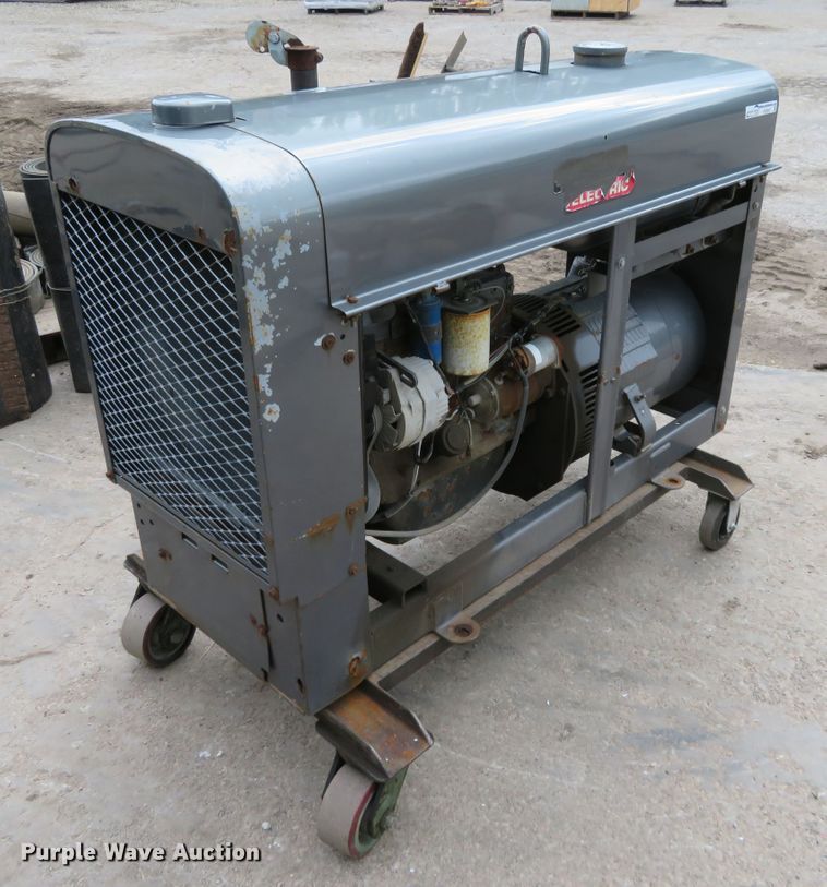 image for item FV9097 Lincoln Electric SA-200-F-163 welder