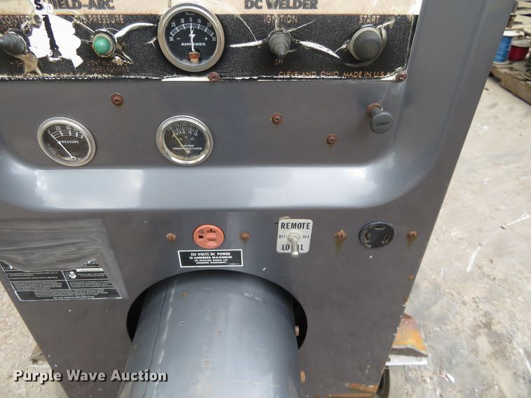 image for item FV9097 Lincoln Electric SA-200-F-163 welder