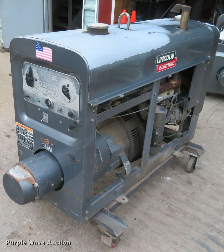 image for item FV9098 Lincoln Electric SA-200-F-163 Pipeliner welder