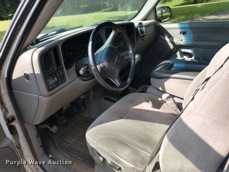 image for item FV9114 2000 GMC Sierra 2500 SLE Ext. Cab pickup truck