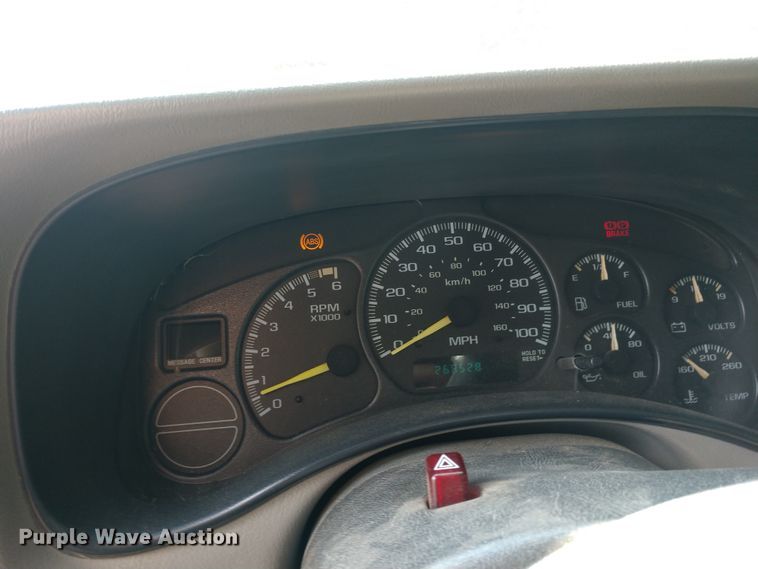 image for item FV9114 2000 GMC Sierra 2500 SLE Ext. Cab pickup truck