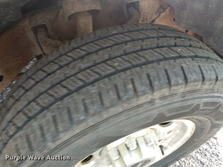 image for item FV9114 2000 GMC Sierra 2500 SLE Ext. Cab pickup truck