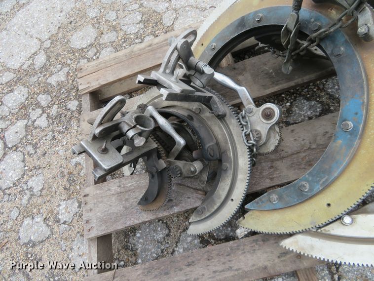 image for item FV9125 (4) beveling machines