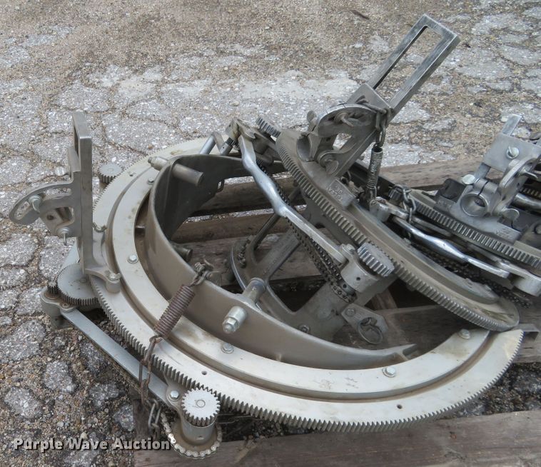 image for item FV9125 (4) beveling machines