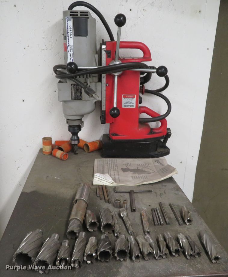 Milwaukee drill in Towanda, KS Item FV9180 sold Purple Wave