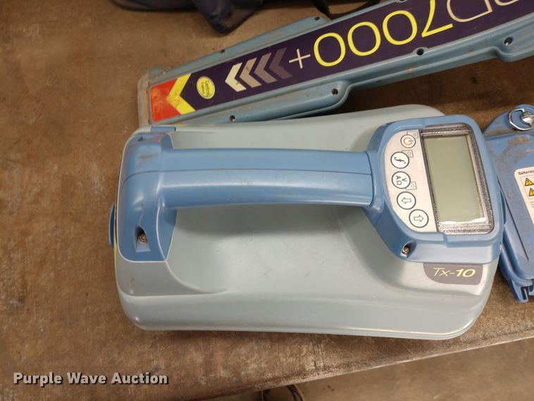 image for item FV9205 Radio detection line locator