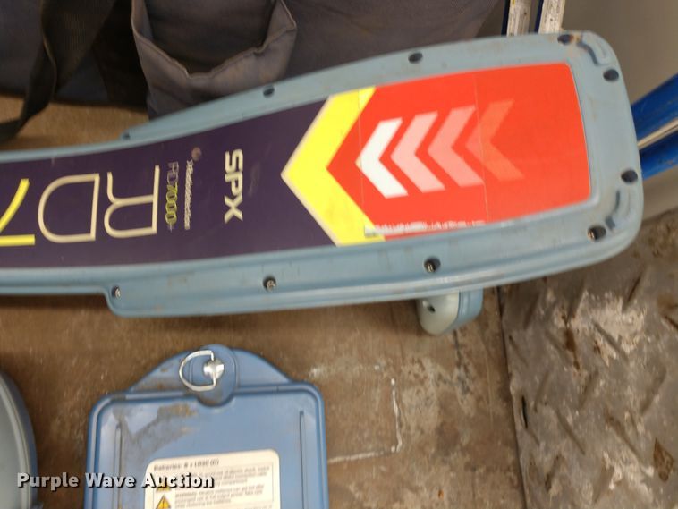 image for item FV9205 Radio detection line locator