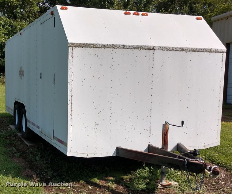 image for item FV9221 2004 shop built enclosed cargo trailer