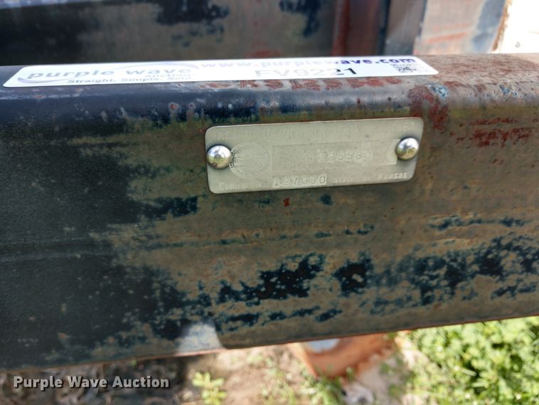 image for item FV9221 2004 shop built enclosed cargo trailer