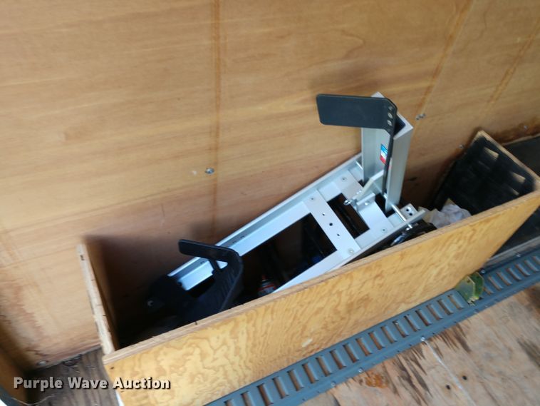 image for item FV9221 2004 shop built enclosed cargo trailer