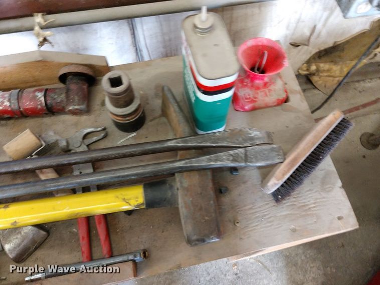 image for item FV9224 Coats 5050A rim clamp tire machine