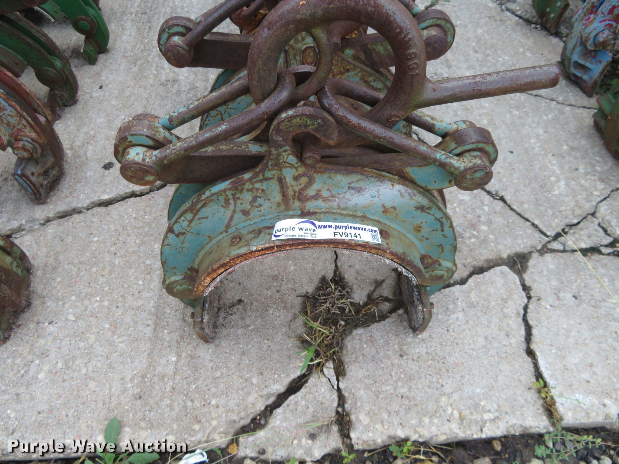 Pipe caliper sets in Towanda, KS | Item FV9141 sold | Purple Wave