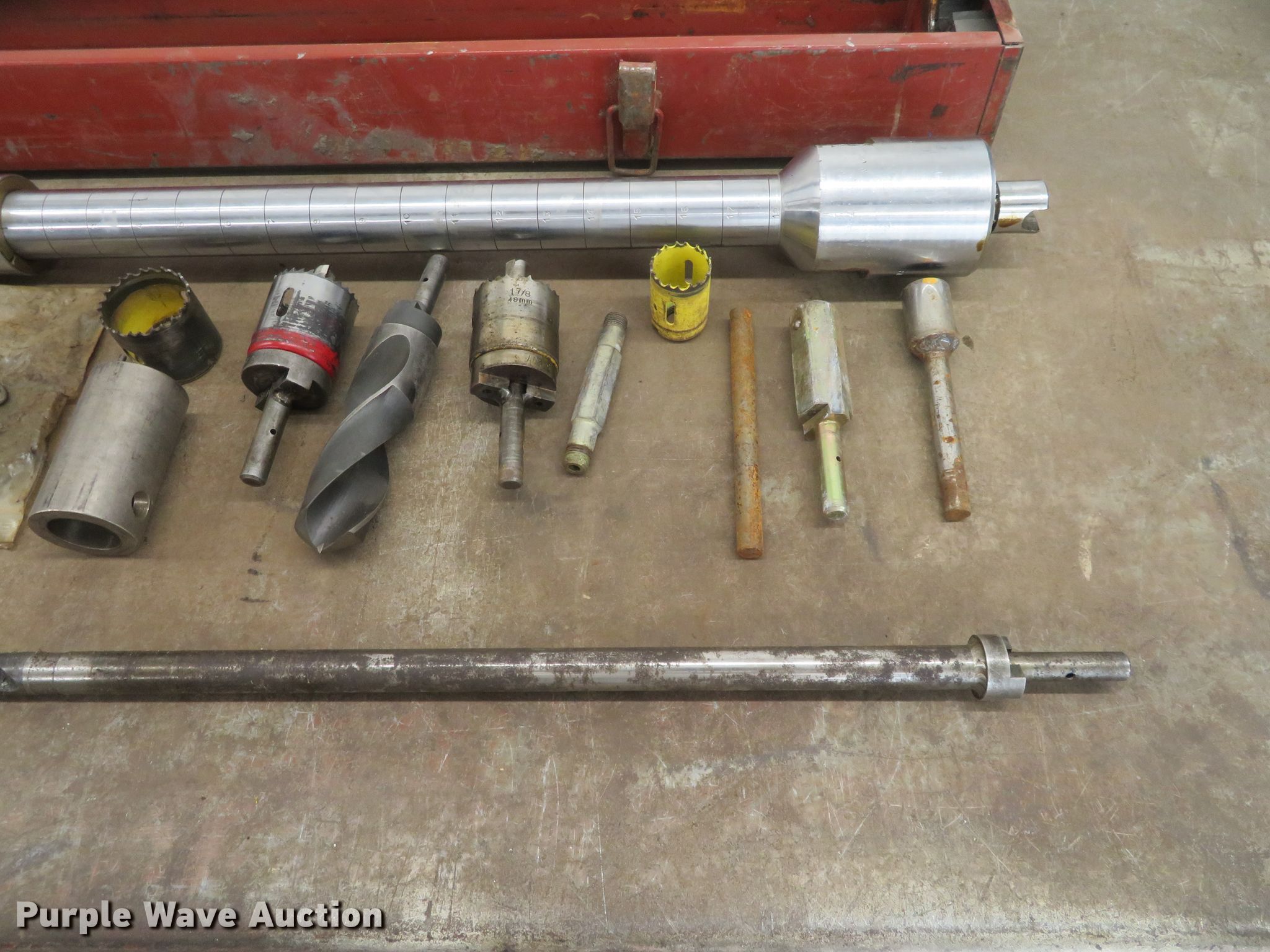 Pipe tapping tool in Towanda, KS Item FV9170 sold Purple Wave