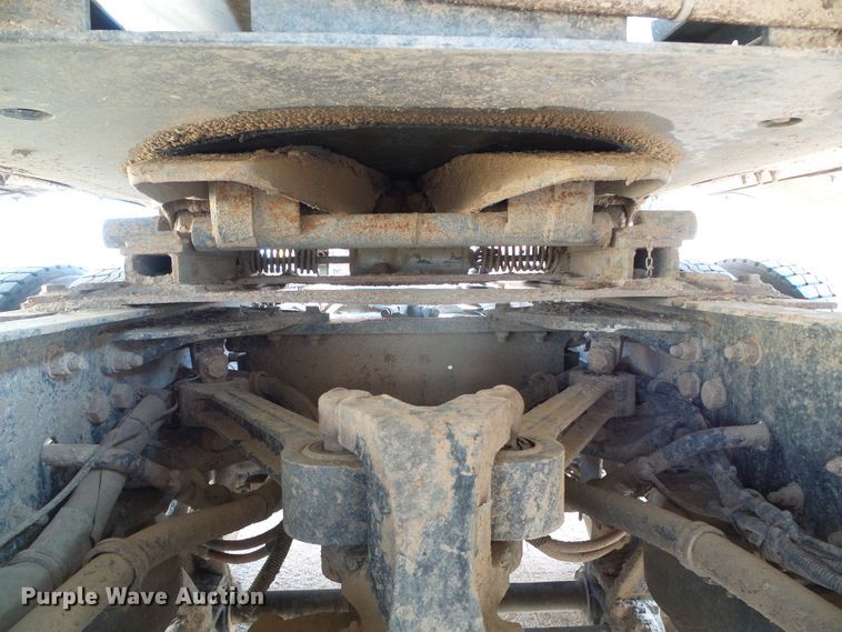 image for item DG0172 1999 Kenworth T800 semi truck