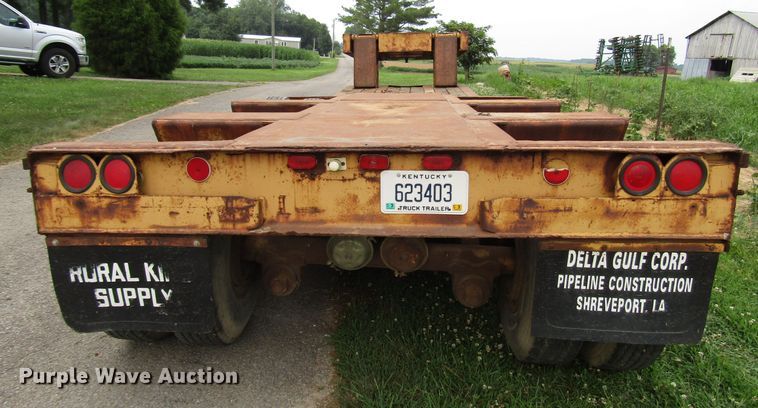 image for item DG1324 1980 Hyster lowboy equipment trailer