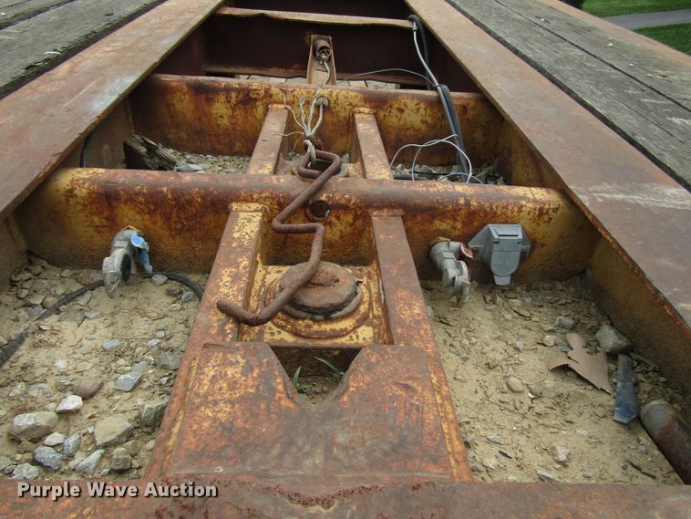 image for item DG1324 1980 Hyster lowboy equipment trailer