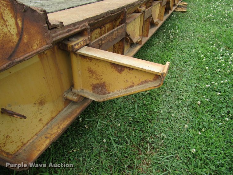 image for item DG1324 1980 Hyster lowboy equipment trailer