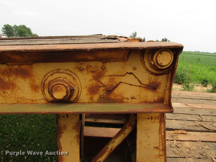 image for item DG1324 1980 Hyster lowboy equipment trailer