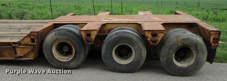 image for item DG1324 1980 Hyster lowboy equipment trailer