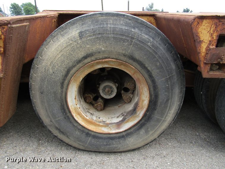 image for item DG1324 1980 Hyster lowboy equipment trailer