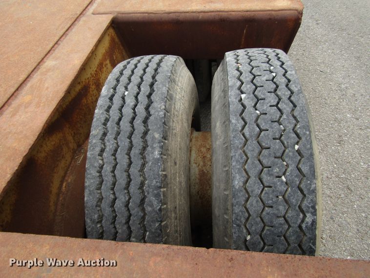 image for item DG1324 1980 Hyster lowboy equipment trailer
