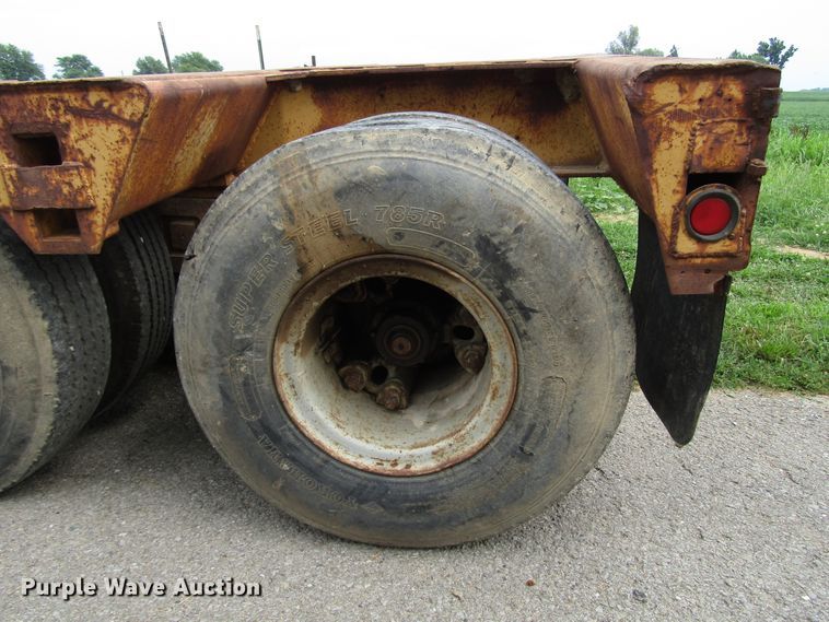 image for item DG1324 1980 Hyster lowboy equipment trailer