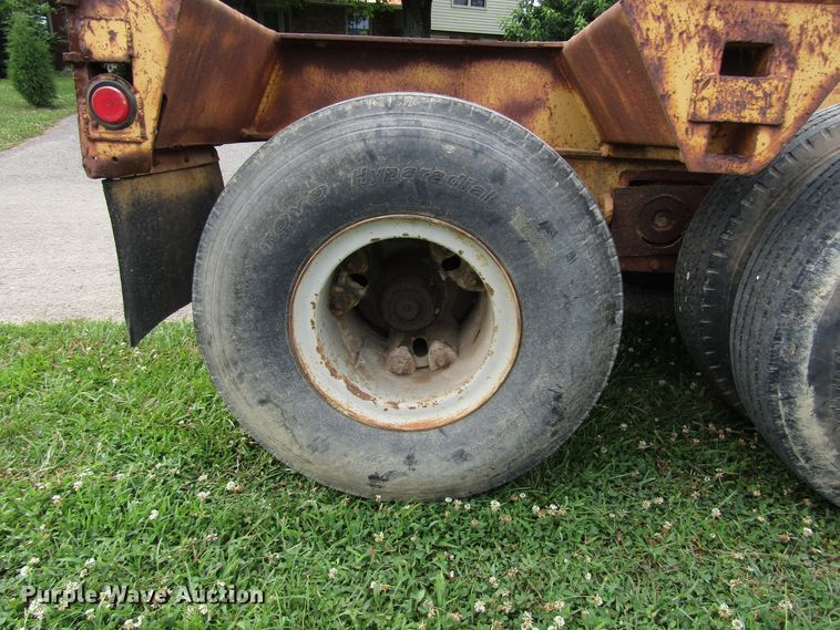 image for item DG1324 1980 Hyster lowboy equipment trailer