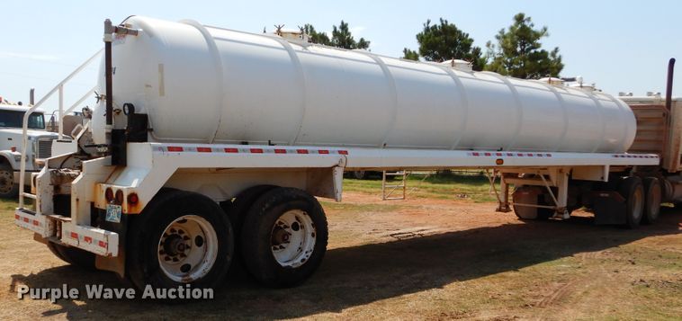 image for item DG4099 2013 Dragon VT124 vacuum tank trailer