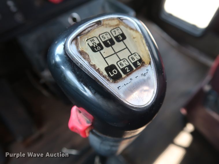 image for item DG4174 1998 Kenworth T800 semi truck