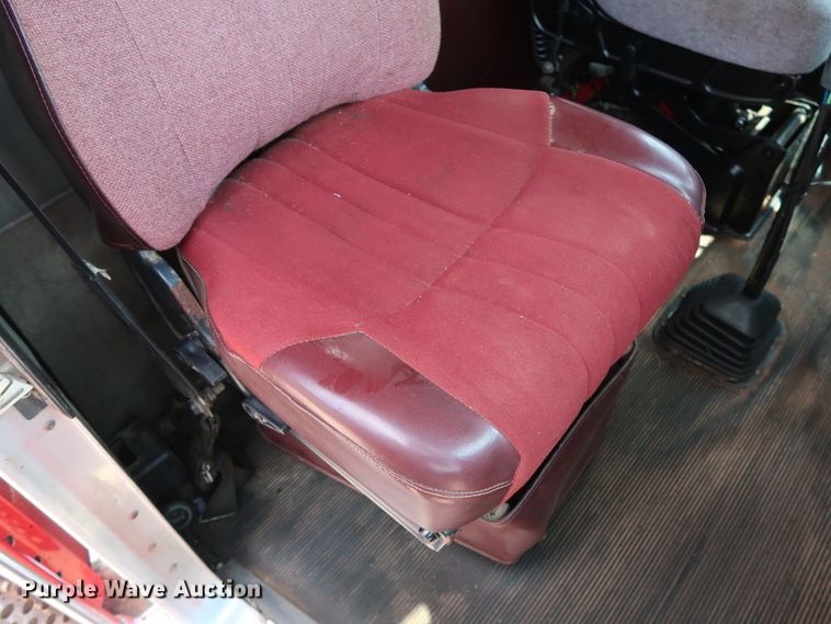 image for item DG4174 1998 Kenworth T800 semi truck