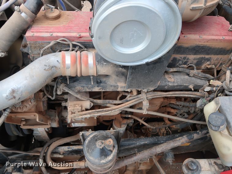 image for item DG4174 1998 Kenworth T800 semi truck