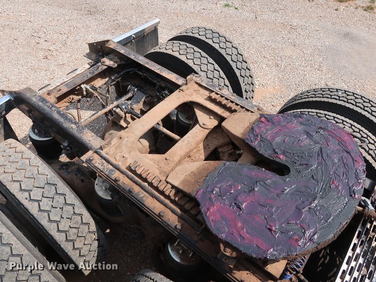 image for item DG4174 1998 Kenworth T800 semi truck