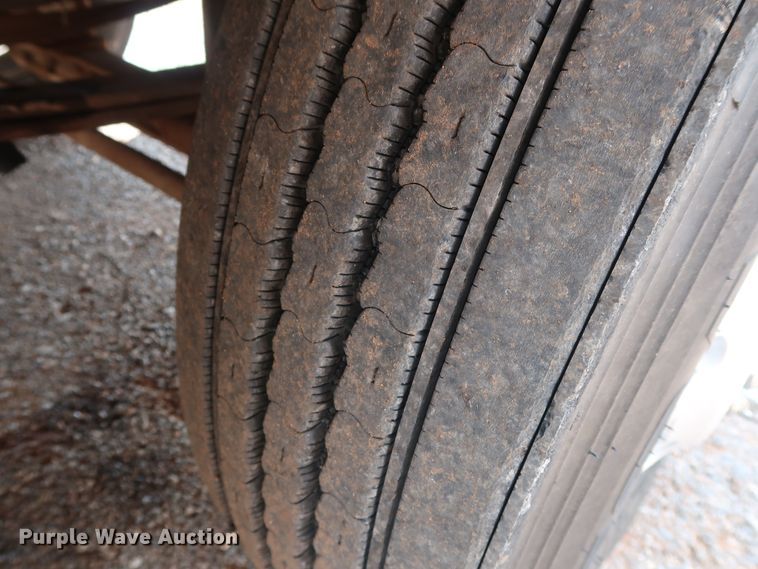 image for item DG4174 1998 Kenworth T800 semi truck