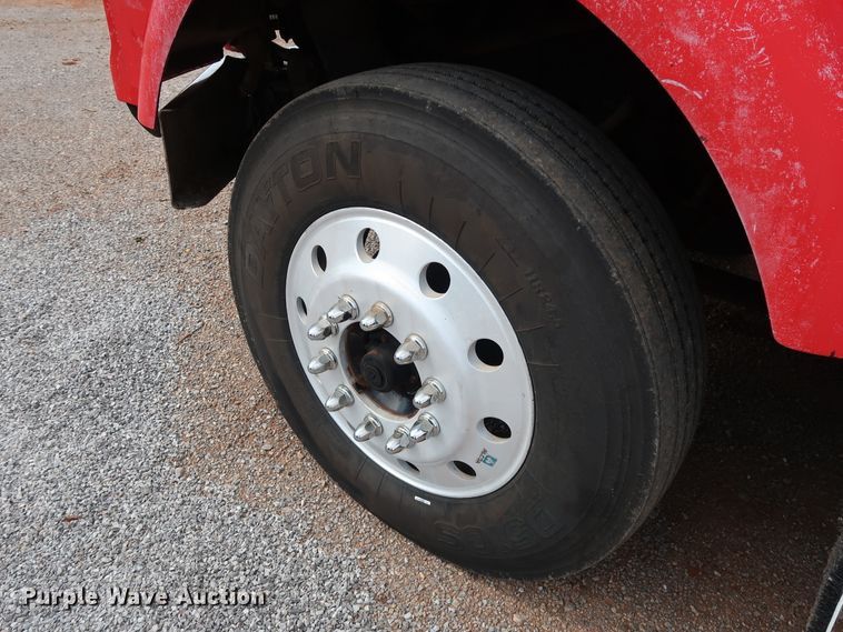 image for item DG4174 1998 Kenworth T800 semi truck