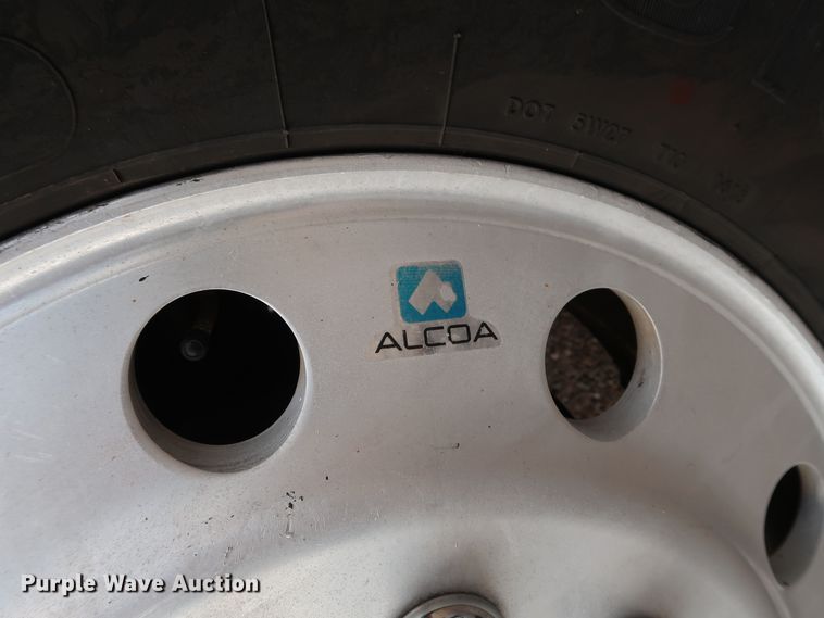 image for item DG4174 1998 Kenworth T800 semi truck