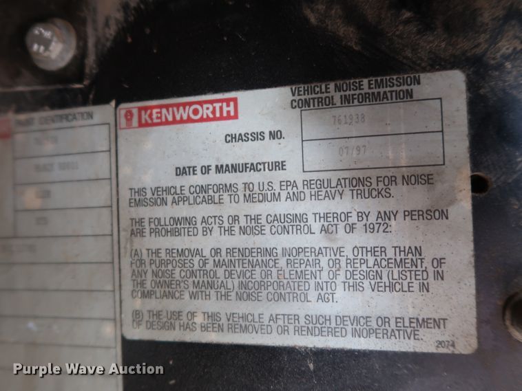 image for item DG4174 1998 Kenworth T800 semi truck