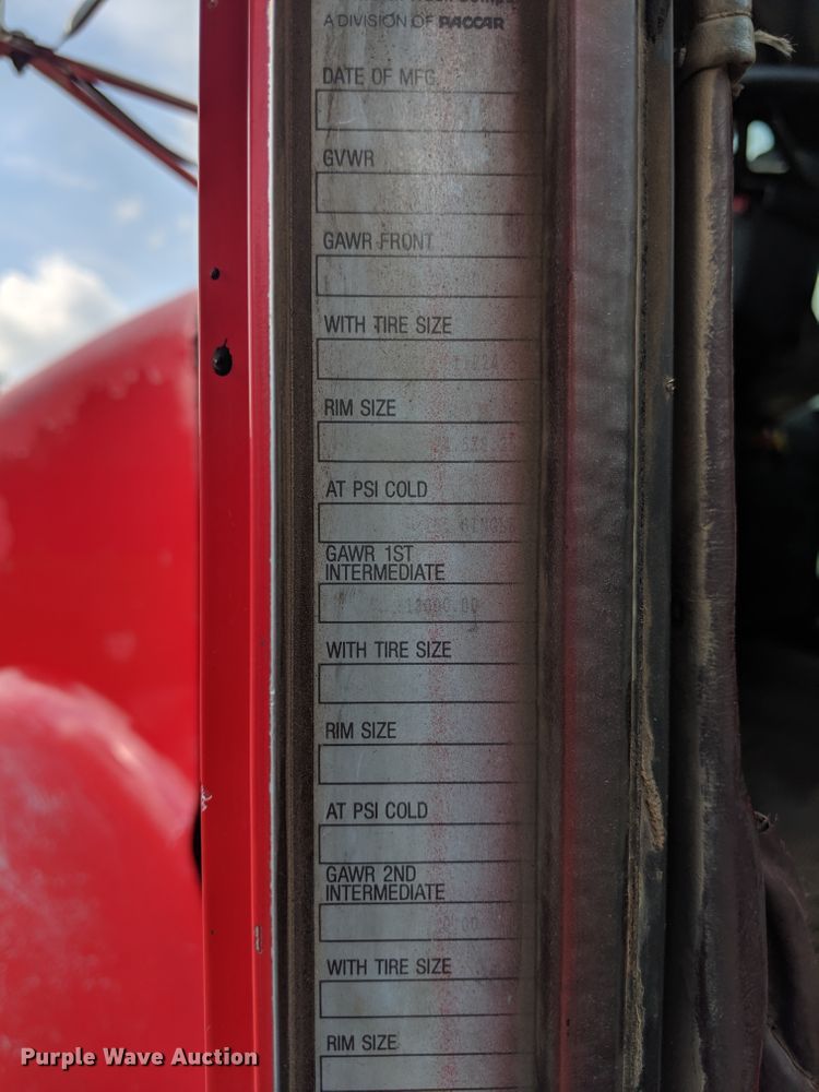 image for item DG4174 1998 Kenworth T800 semi truck