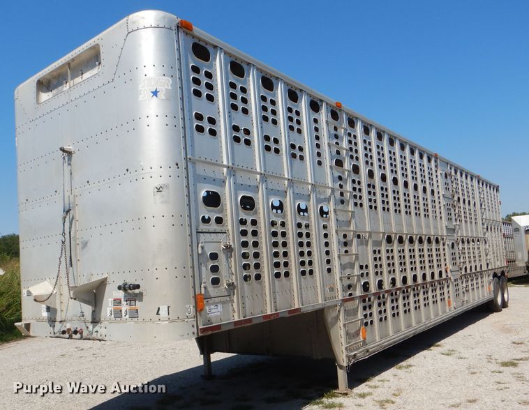 image for item DG4931 1995 Wilson PSDCL-302 livestock trailer