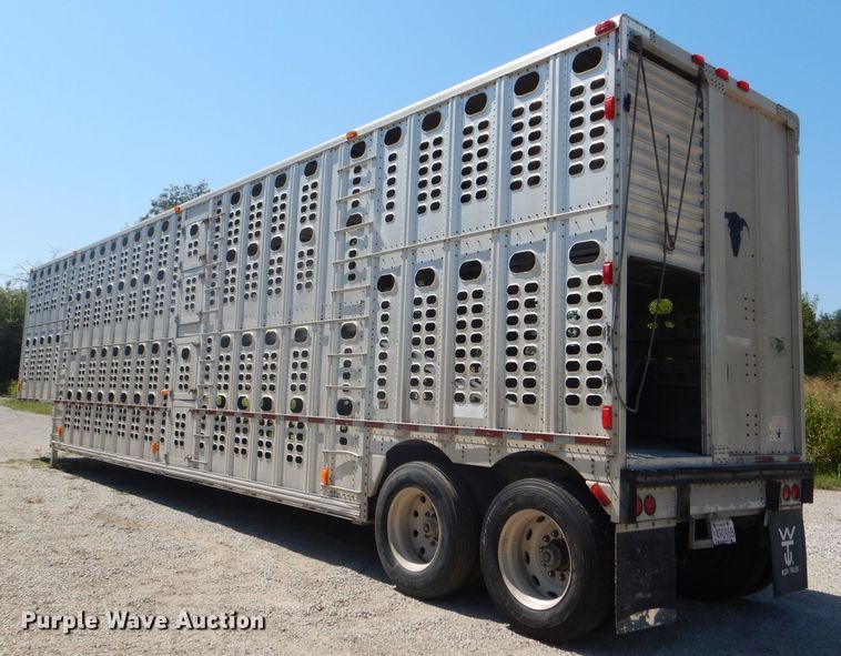 image for item DG4931 1995 Wilson PSDCL-302 livestock trailer
